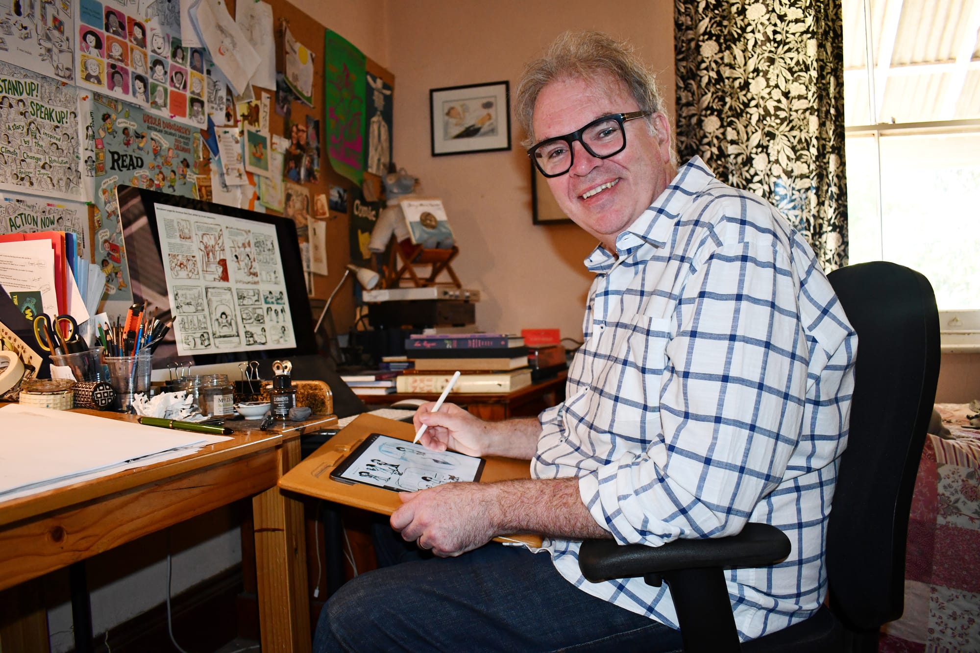 Strathalbyn artist earns grant for graphic novel