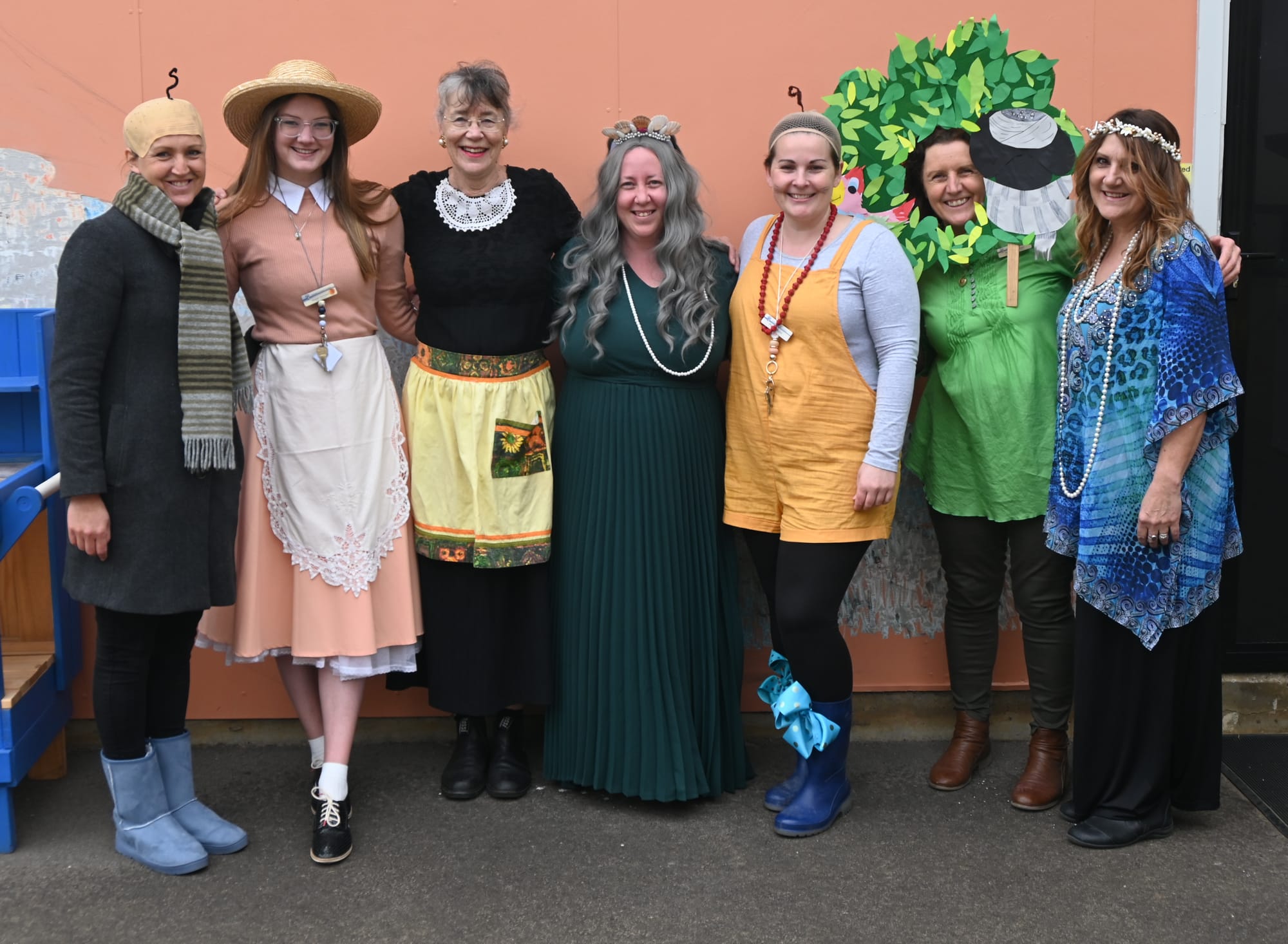 Eastern Fleurieu’s grand gesture for beloved Strathalbyn teacher and author