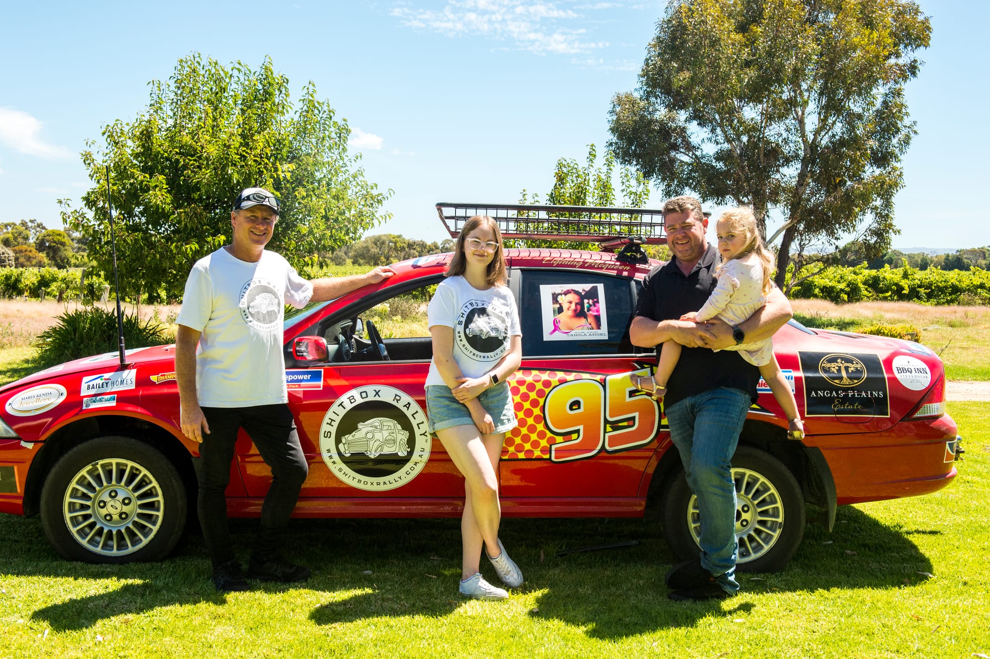 Event raises thousands for vital cancer research