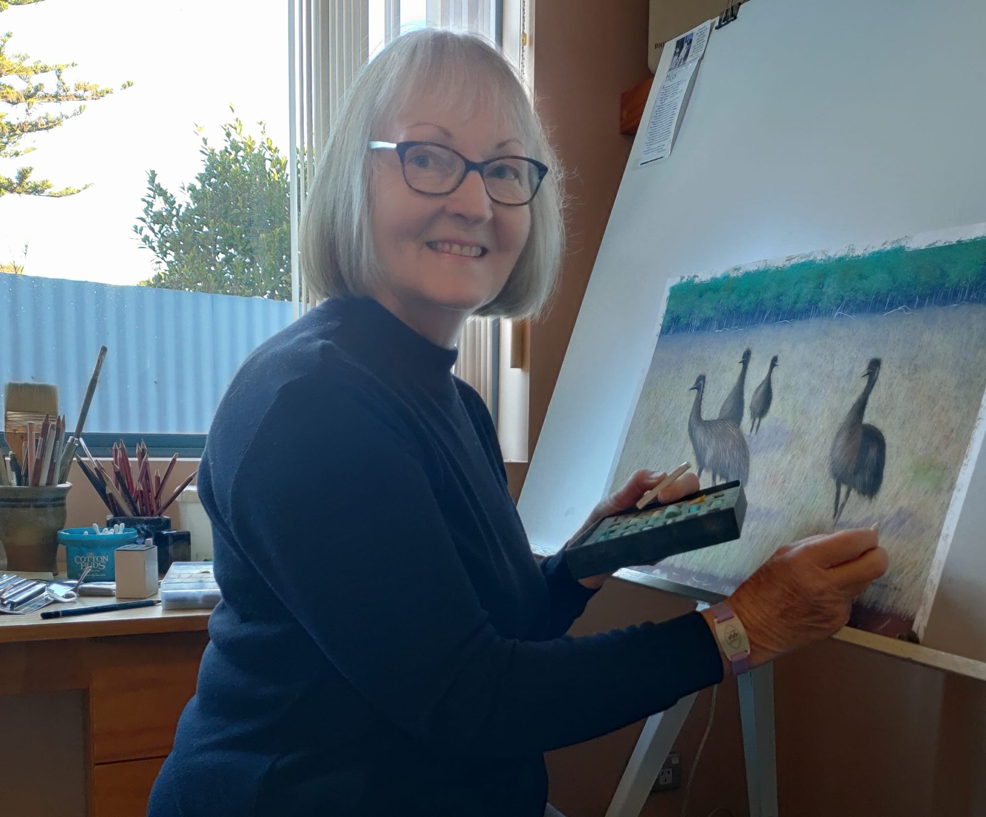 Strathalbyn artist dedicates 40 years behind the easel