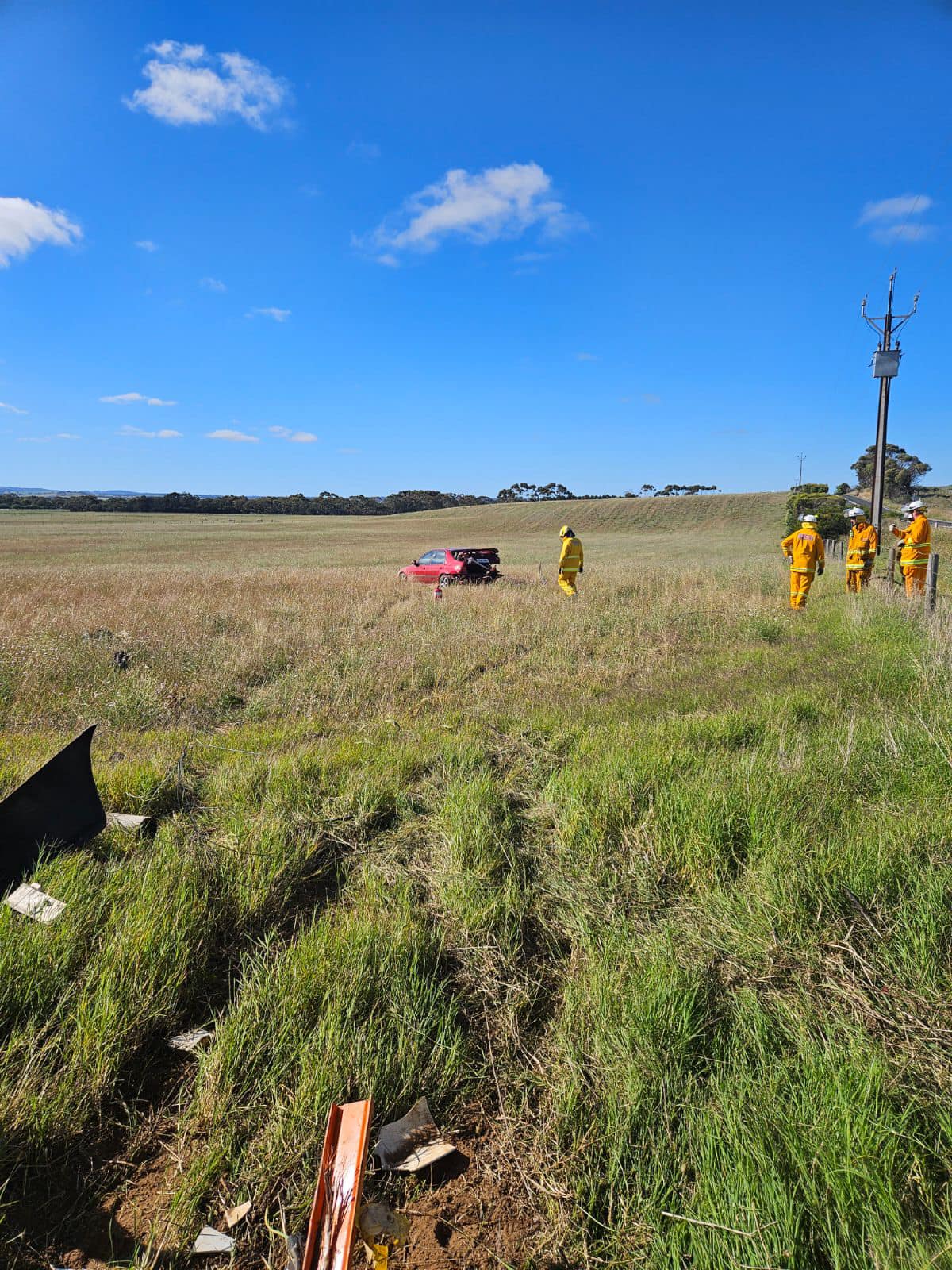 Car takes out Telstra junction at Strathalbyn