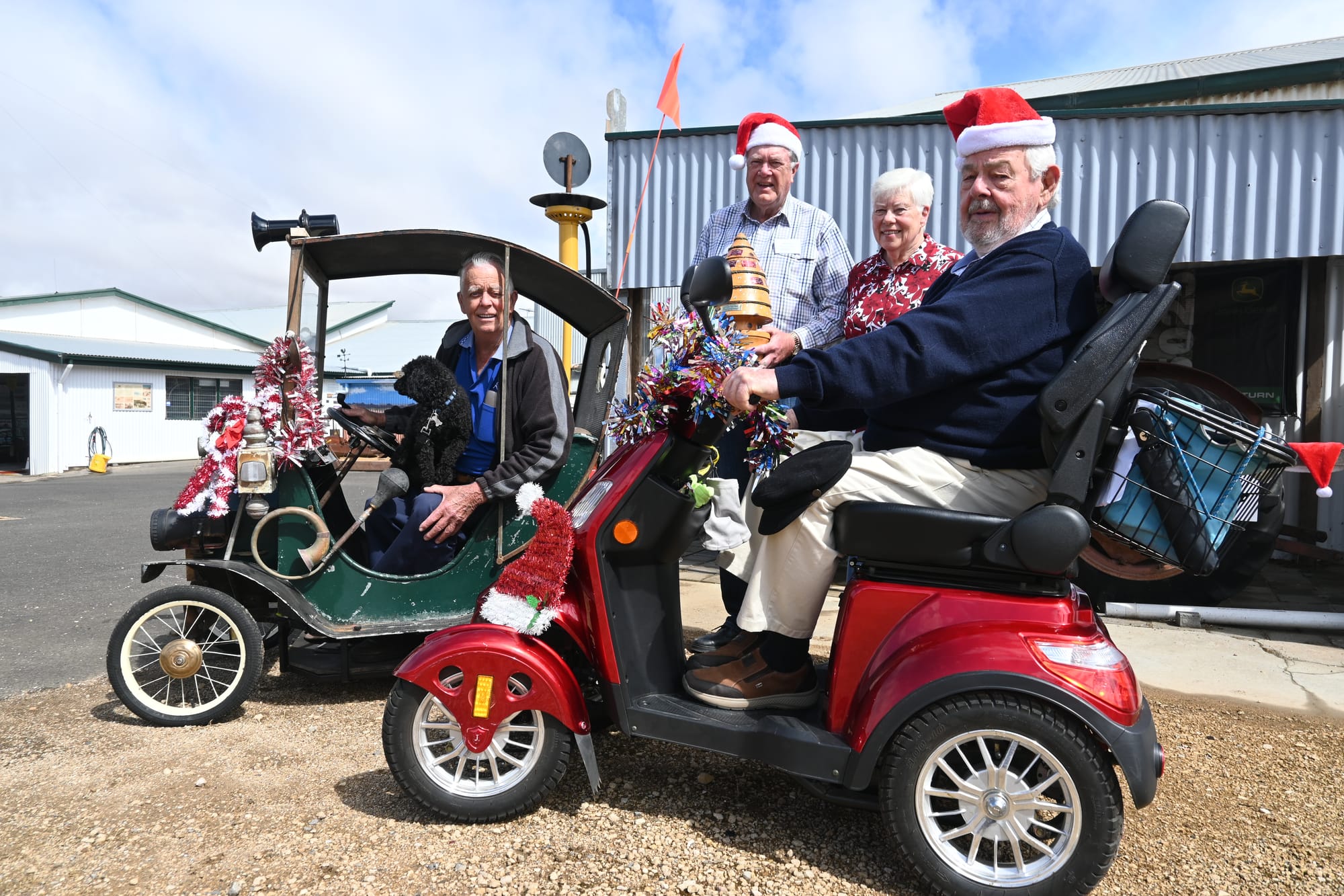 Gophers join Strathalbyn Christmas Pageant