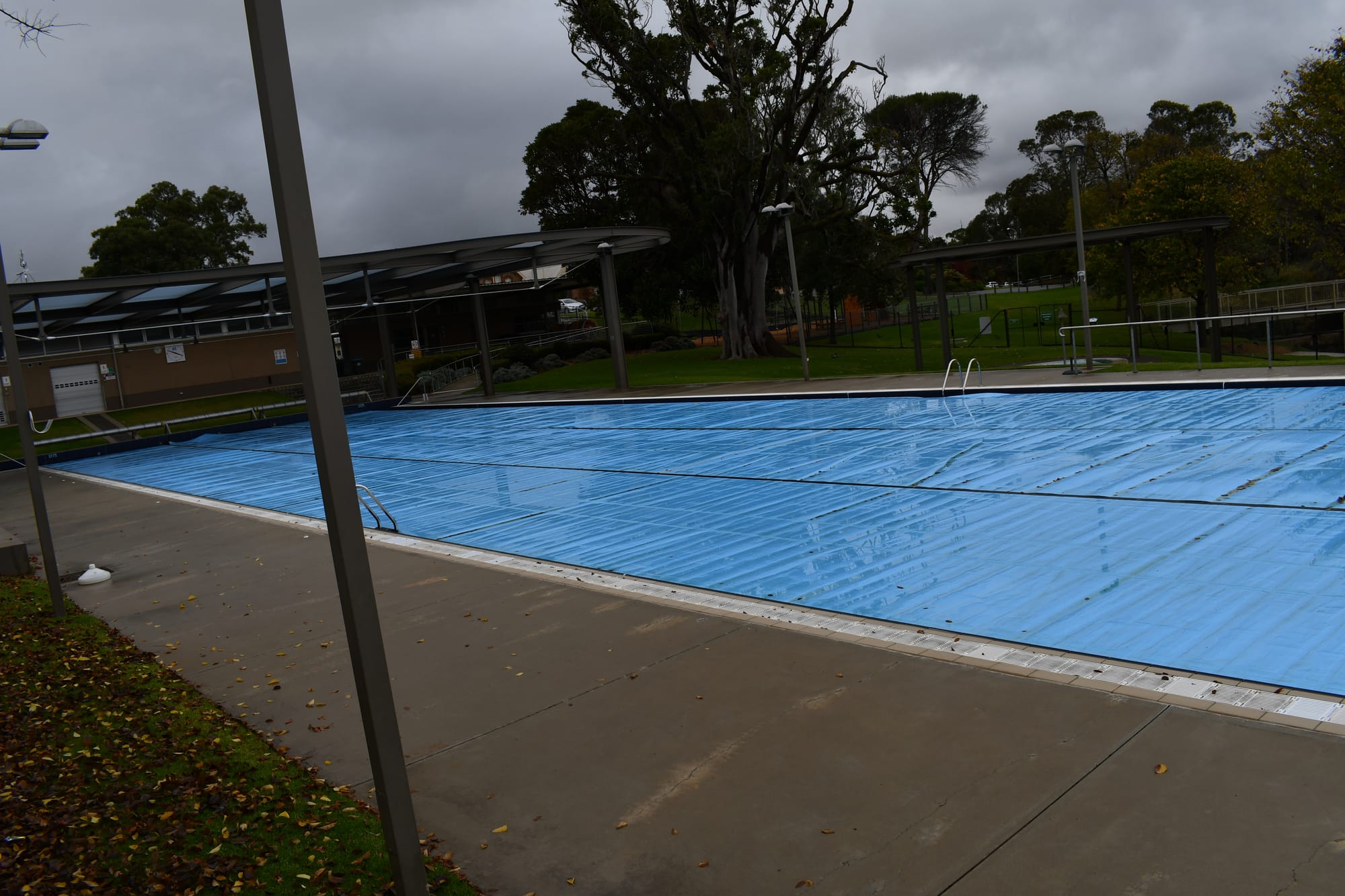 Alexandrina Council to reconsider Strathalbyn pool season extension