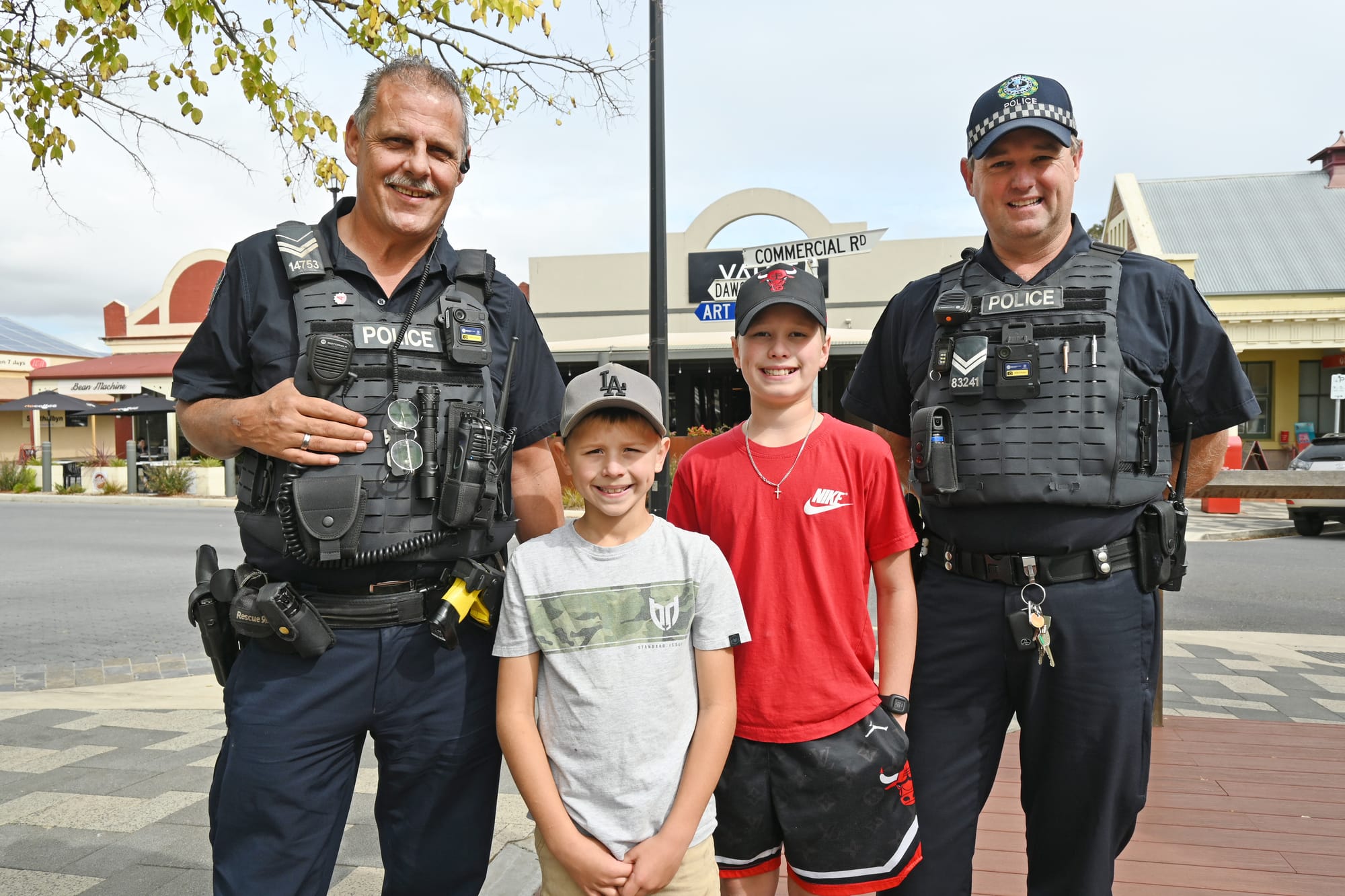 Strathalbyn goes for a cuppa with a cop