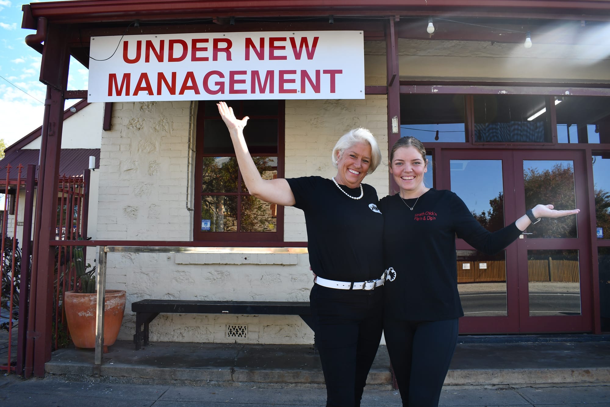 Local family ‘flip’n and dip’n’ Strath’s former chicken shop