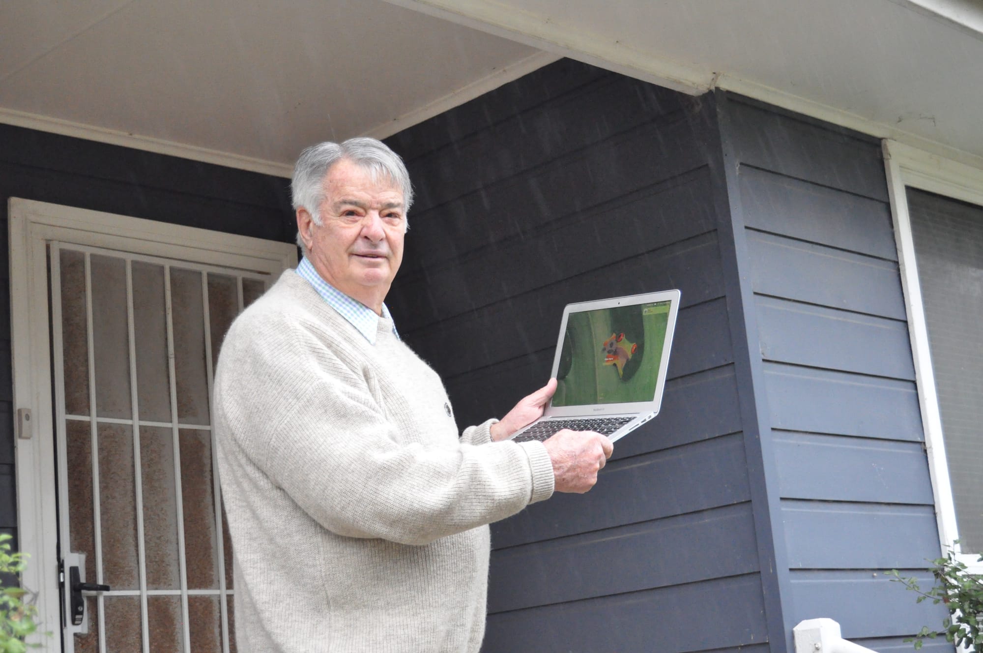 Plea for Optus to supply better internet coverage in Clayton Bay