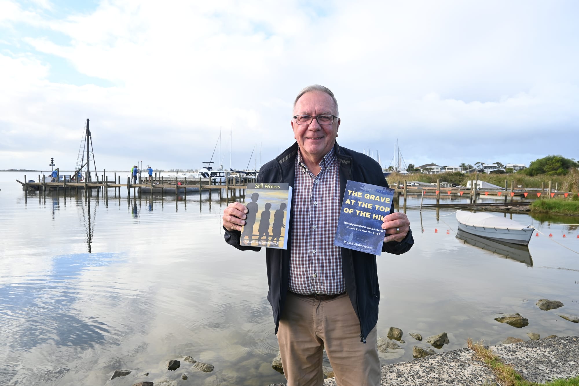 Author pens Goolwa murder mystery