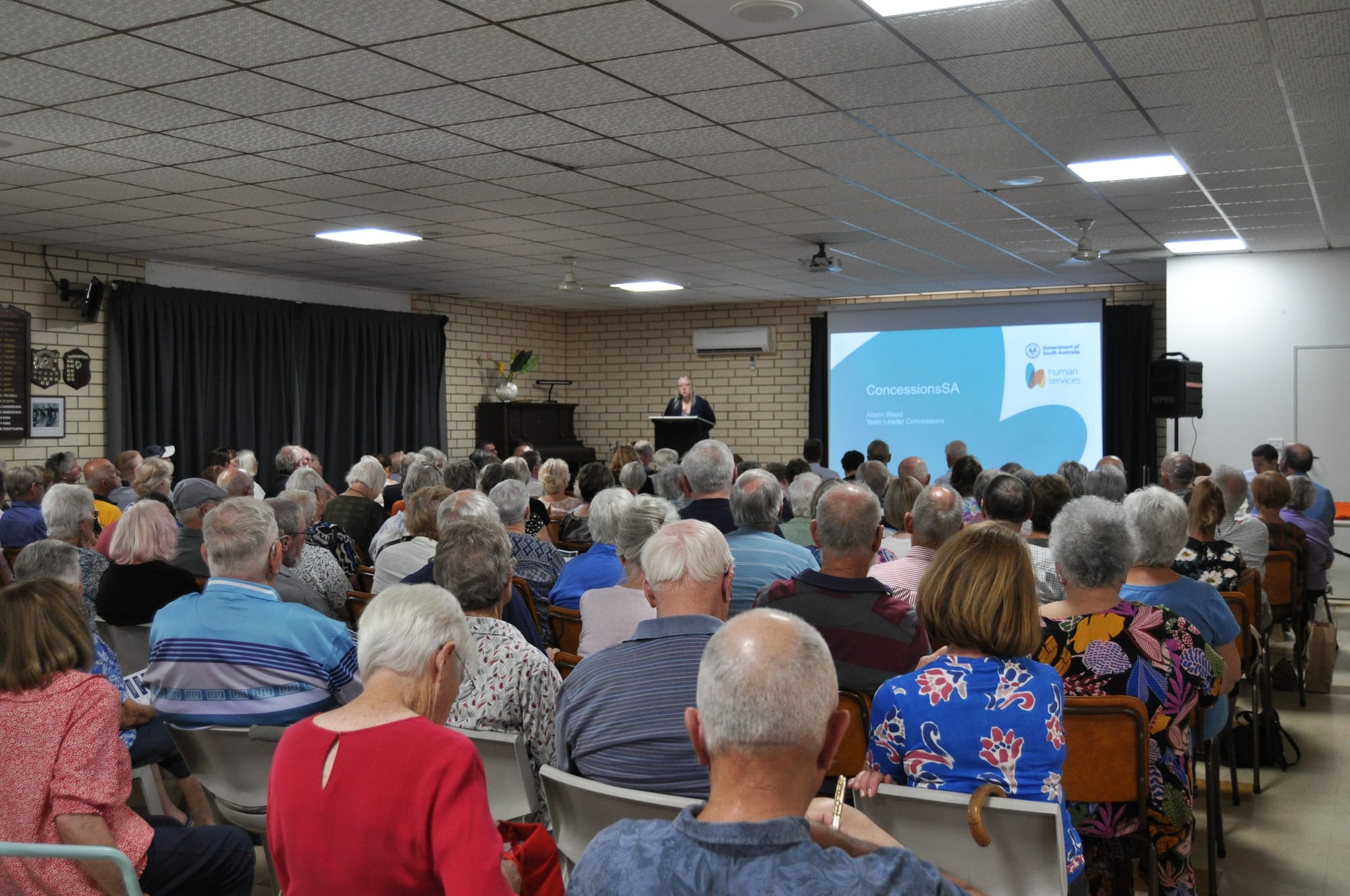 Locals learn the ropes to age well at forum