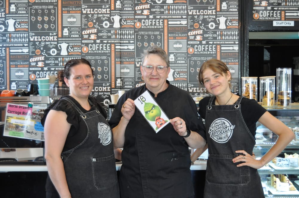 Bean Machine crowned best Christmas display post image