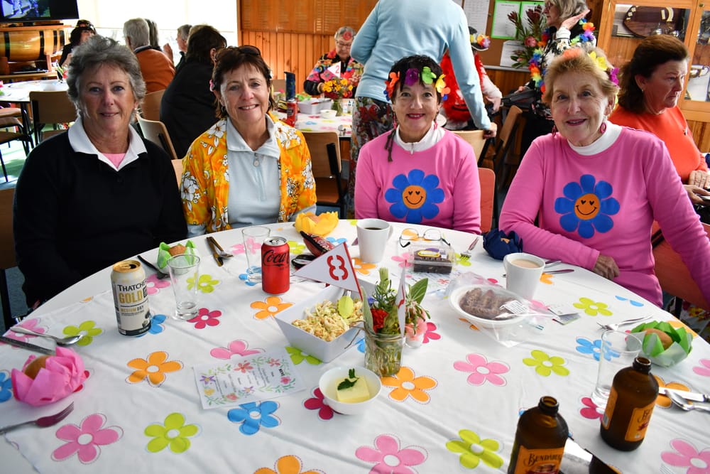 ‘Flower Power’ decorates Strathalbyn Golf Club post image