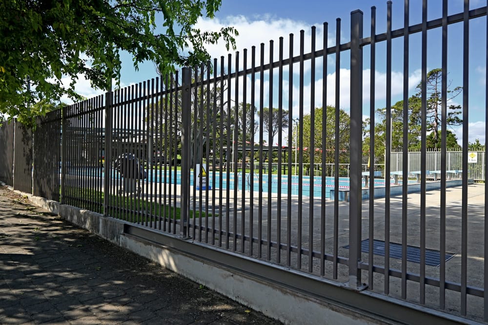 Strathalbyn Pool enclosure investigations back on track after Alexandrina Council backlash post image