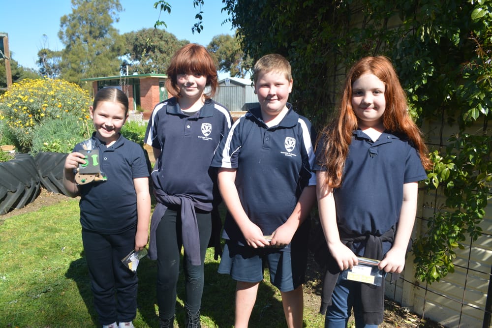 Creativity flows at Eastern Fleurieu student market post image