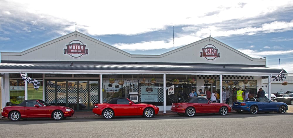 Mazdas zoom…zoom…zoom their way into Strathalbyn to visit Gilbert’s Motor Museum post image