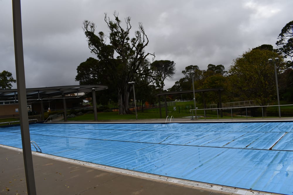 Council doing laps on Strathalbyn Community Swimming Pool works post image