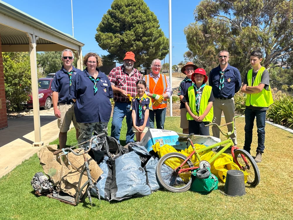 Volunteers clean up the Fleurieu region post image