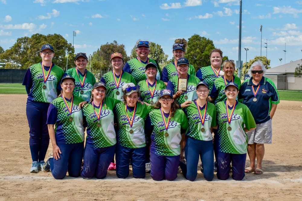 Ladies B2 team take Gold at state championships post image