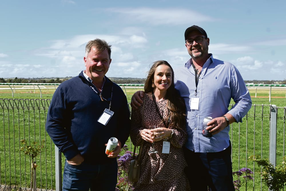 Grape attendance for Strathalbyn racing return post image