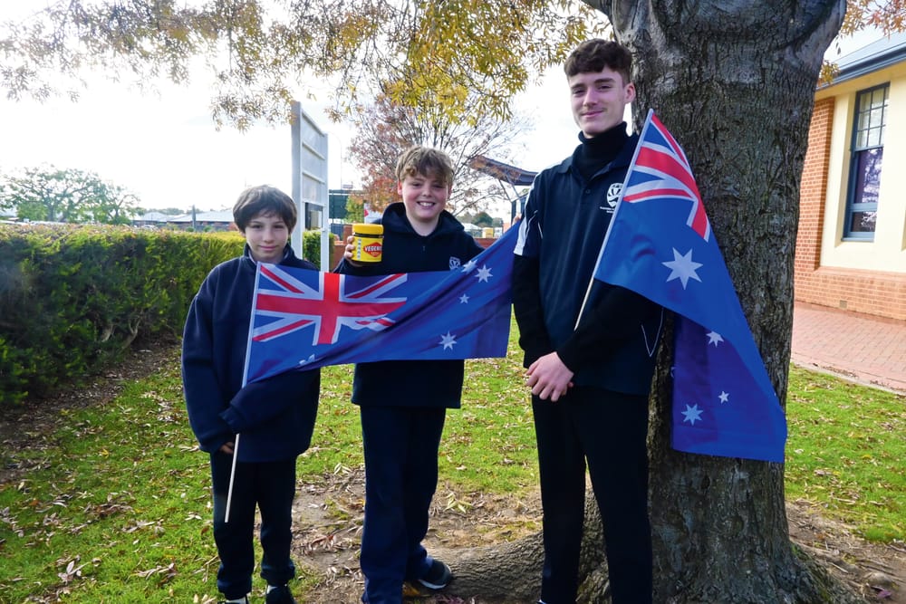 BONJOUR: Strathalbyn school welcomes international students post image