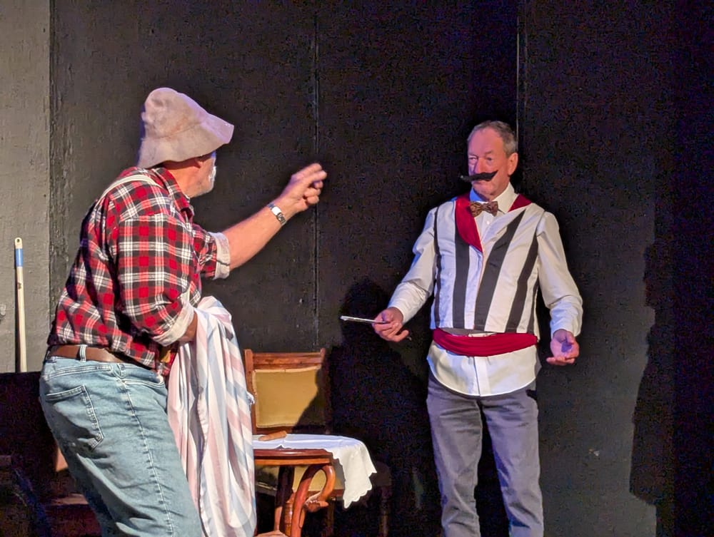 Local cabaret the perfect lead into Christmas post image