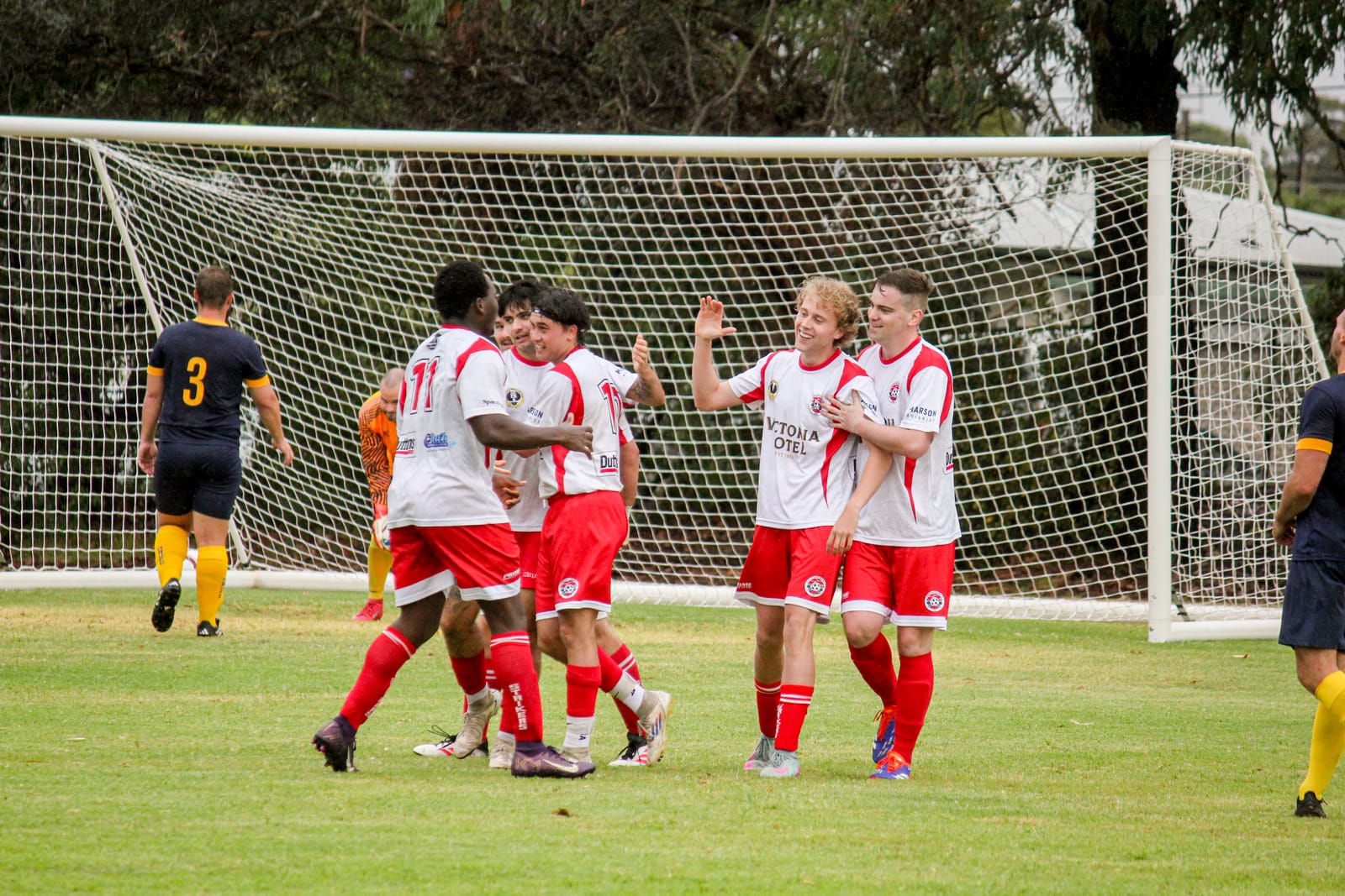 Strikers take aim at top half finish post image