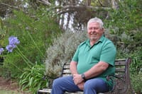 Derek’s 33-year golfing commitment post image