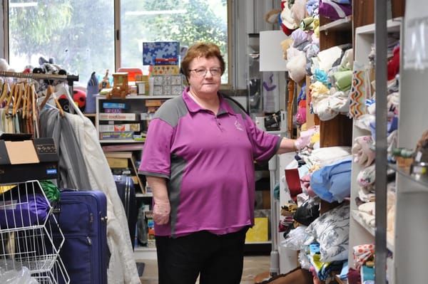 Goolwa hamper drive eases the stress of Christmas post image