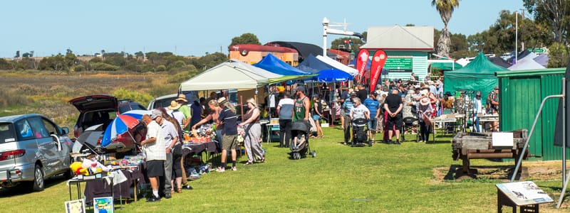 Tourists fill Milang over Easter break post image