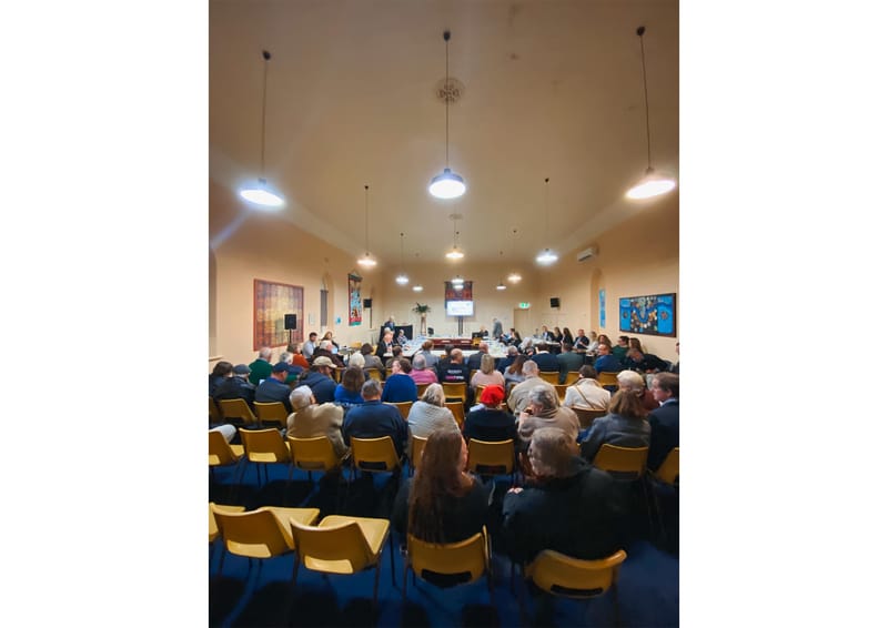 Meeting move shut down despite large attendance at Strathalbyn post image