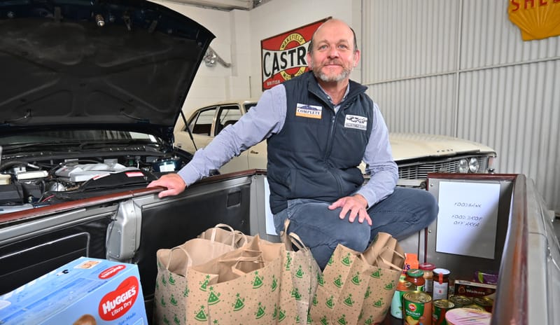 Local garage drives food collection post image