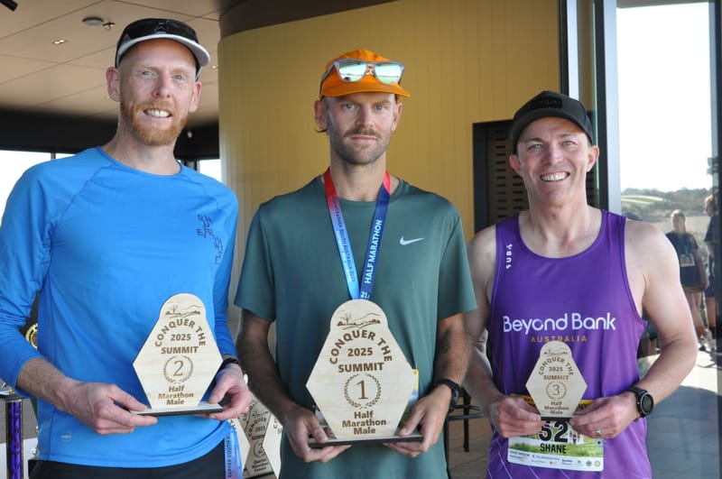 Hundreds turn out to ‘conquer’ the Summit post image