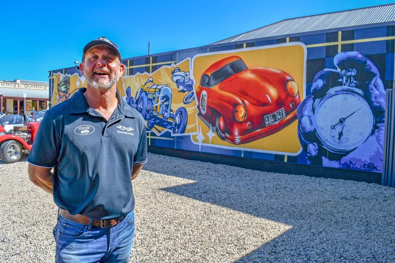 Car mural becomes Strathalbyn’s latest tourist attraction post image