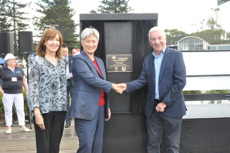 A-BOAT TIME! Goolwa Wharf officially opened at Wooden Boat Festival launch post image