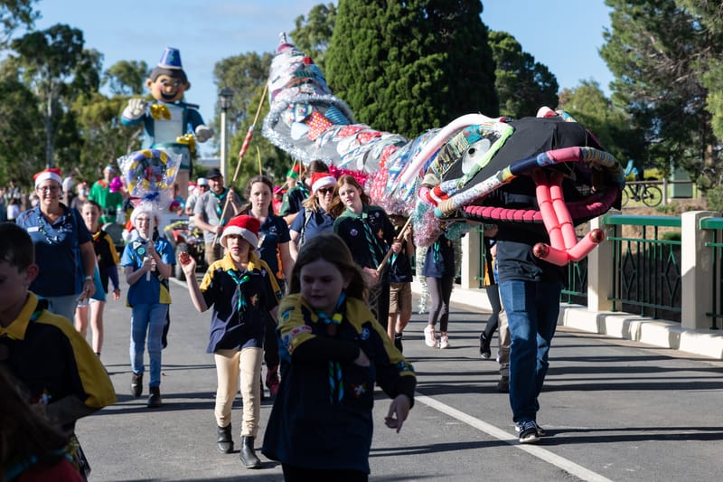 Scouts’ serpent sssees float win post image