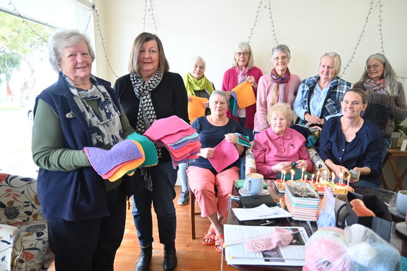 Milang’s tight-knit bunch of friends post image