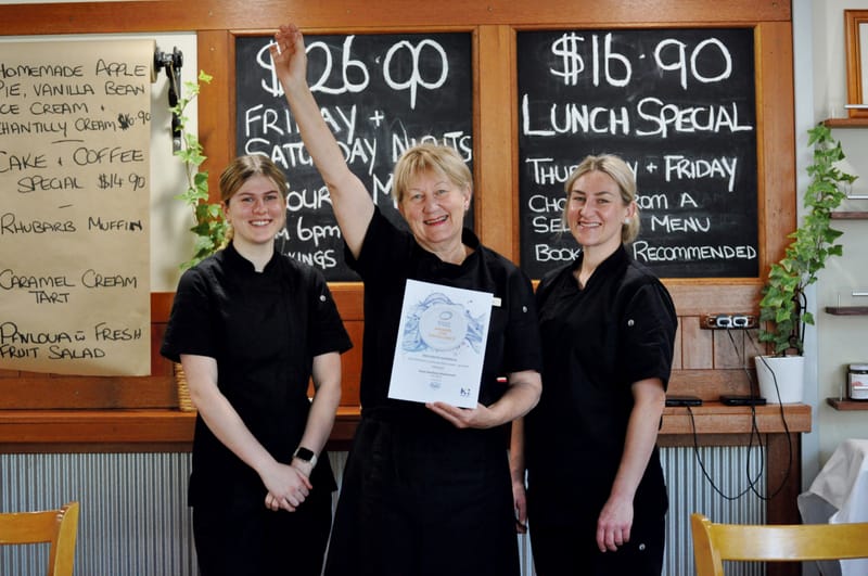 Oasis Garden Restaurant named state finalist post image