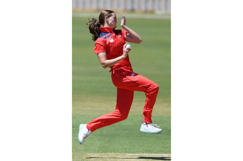 Female cricketers to inspire local athletes post image