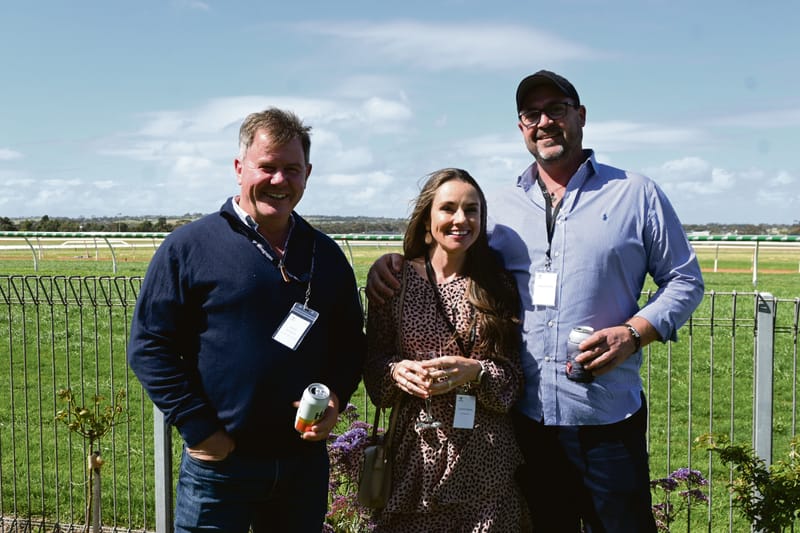 Grape attendance for Strathalbyn racing return post image