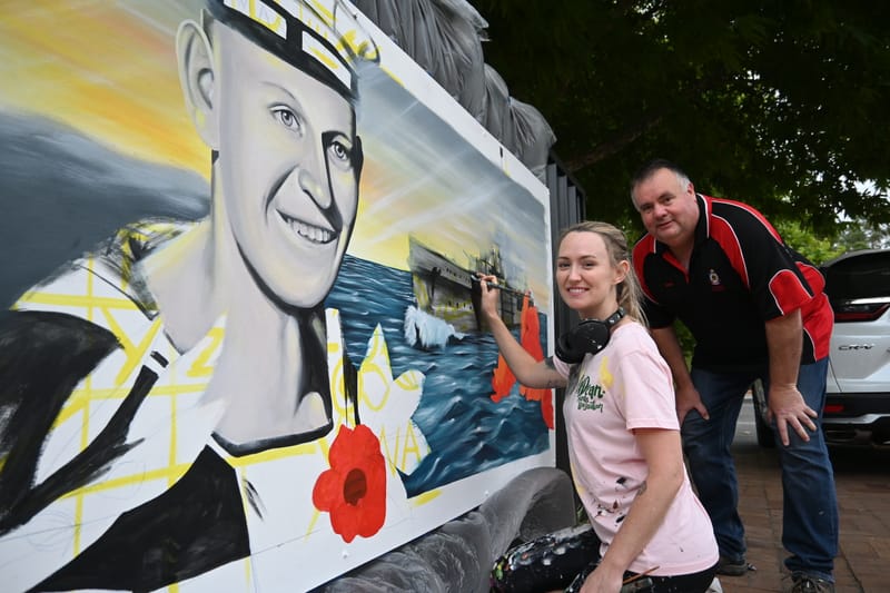 Mural pays tribute to local heroes post image