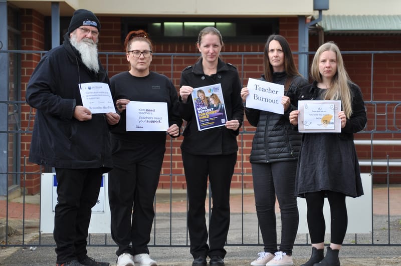Strathalbyn teachers back education union strike action post image